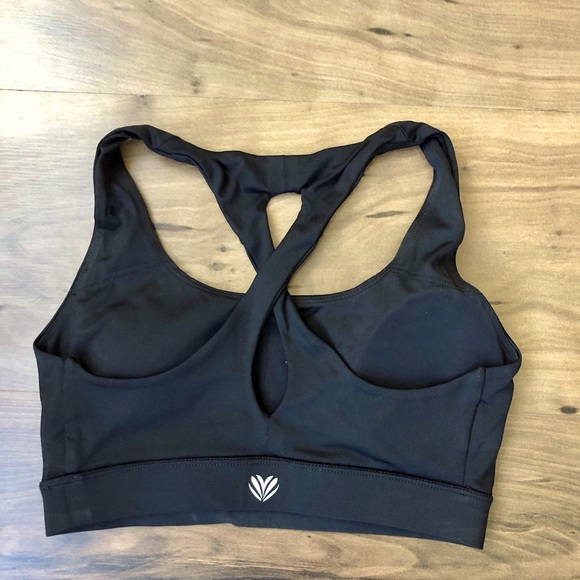 Forever 21 Workout Top - Picture 2 of 3